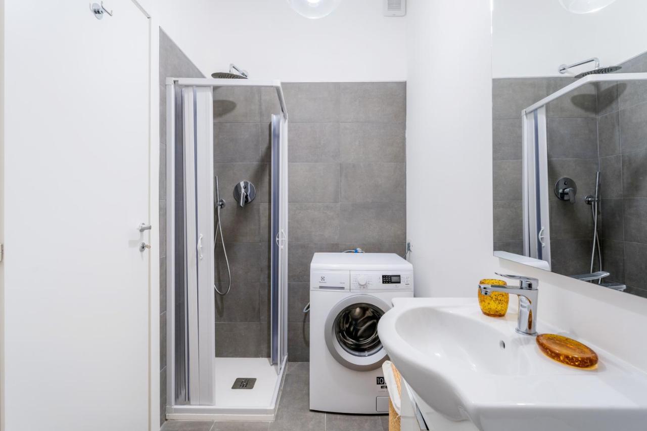 White Candle Apt, Close To San Pietro, Gemelli And Center *