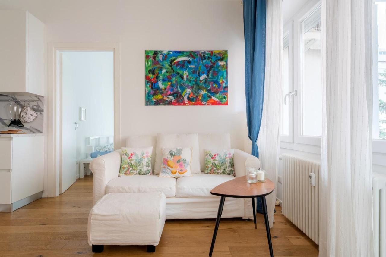 White Candle Apt, Close To San Pietro, Gemelli And Center Appartamento *